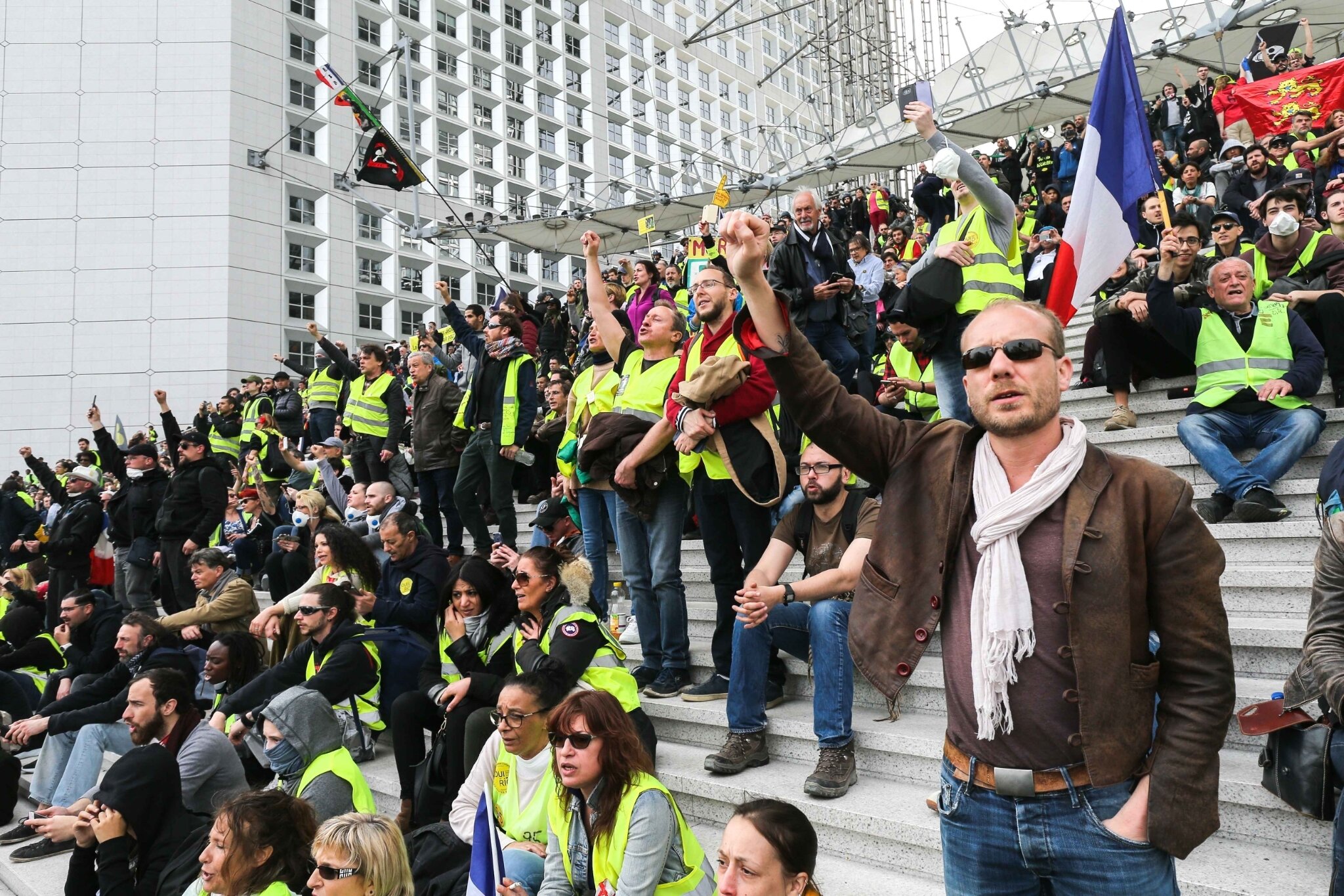 « Gilets jaunes » : la mobilisation marque le pas avant le 1er-Mai. © Michel Stoupak. Sam 27.04.2019, 16h04m37.