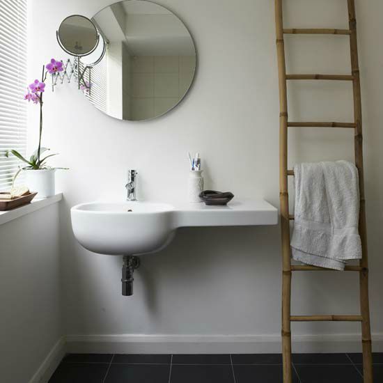 White-bathroom_003