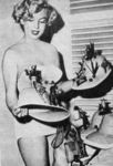 1951_05pinup125a