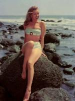 1947-beach-bikini_white_red2-010-1-by_willinger-1