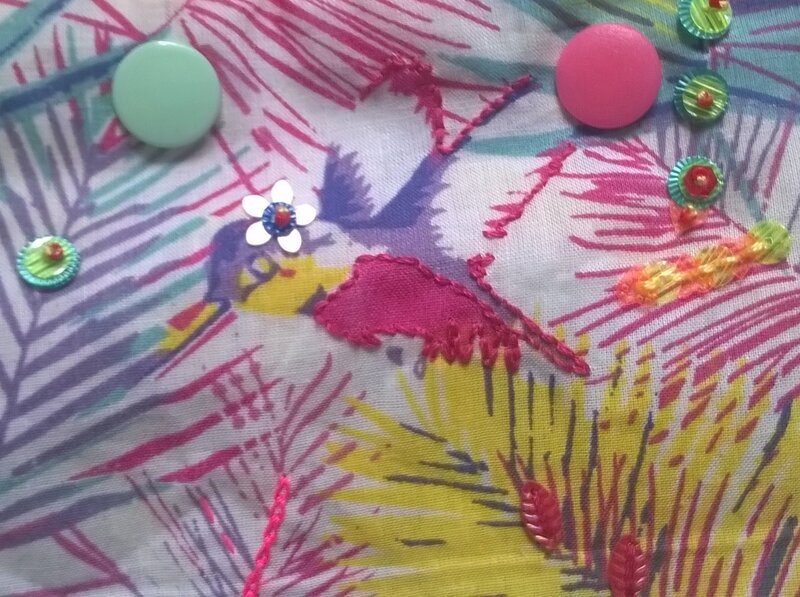 oiseau-à-fleurs-broderie