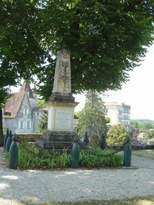Bourdeilles_24310