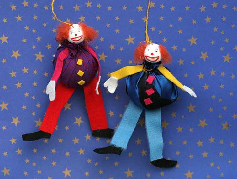 clowns-acrobates-sautillants