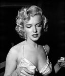 1953_03_09_Photoplay040_Gala00610_1