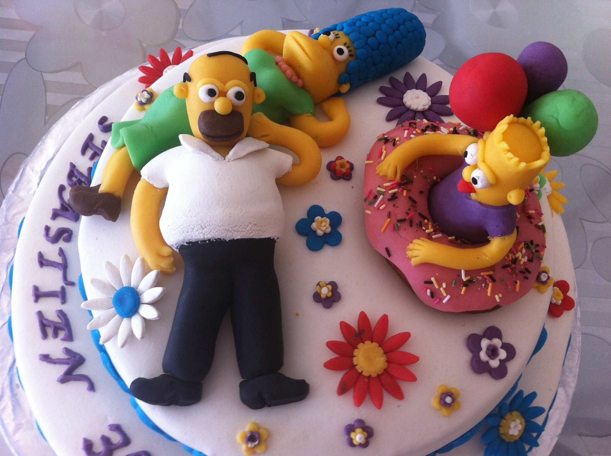 Gateau Simpson Pate A Sucre Mes Realisations