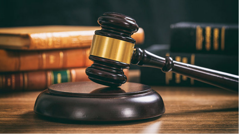 JUSTICE RENDUE OUTIL