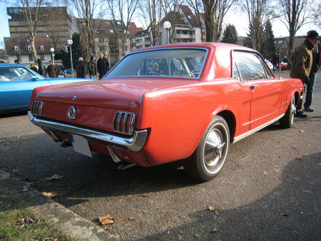 Ford_mustang_hardtop_coupe_1965_orange_02