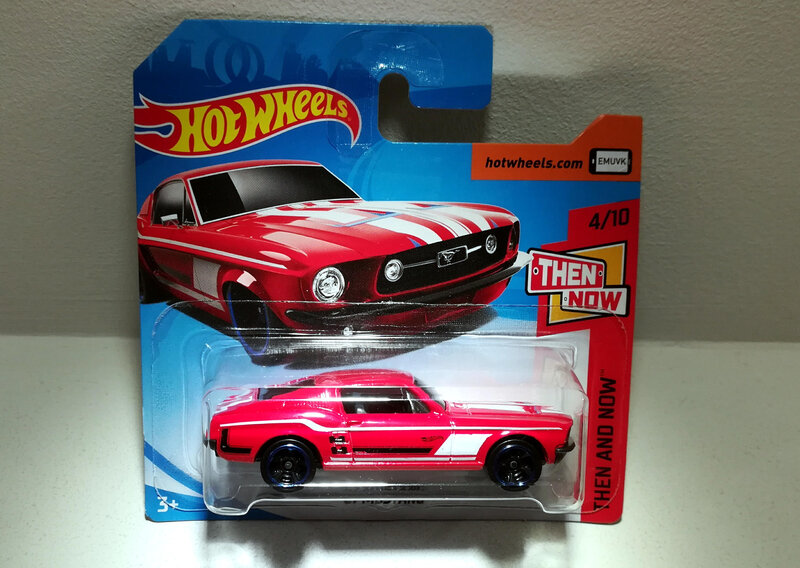 Ford Mustang de 1967 (Hotwheels)