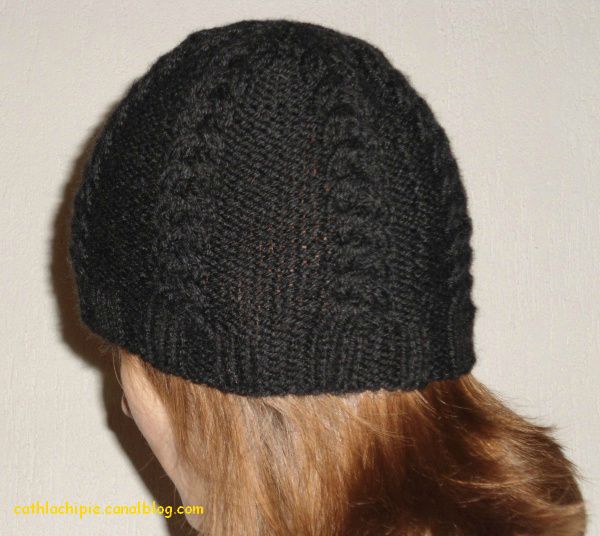 tricoter un bonnet rond pour femme