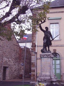Dol_de_Bretagne_35120