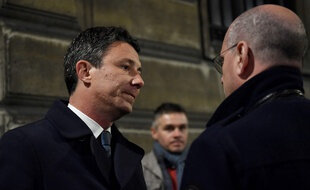 310x190_le-porte-parole-du-gouvernement-benjamin-griveaux-a-ete-evacue-samedi-5-janvier-2019-de-ses-bureaux