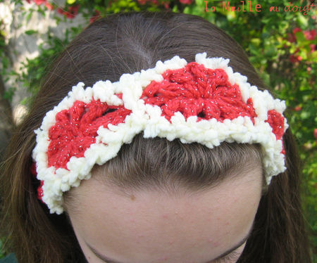 Bandeau cache -oreille headband rouge fait main au crochet en laine