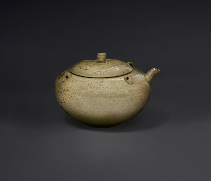 A very rare Yue celadon pouring vessel, Late Six Dynasties-Sui dynasty, 6th century