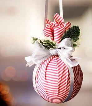 boule-de-noel-recycler