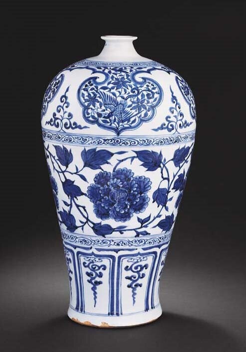 A superb large Yuan blue and white meiping, Yuan dynasty (1279-1368)