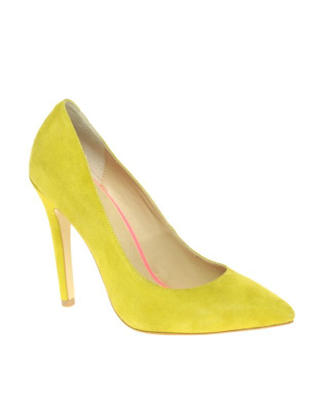 escarpin jaune