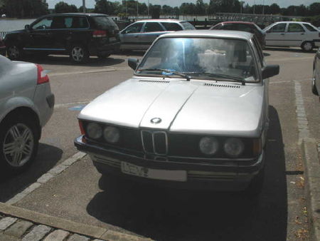 BMW320av1