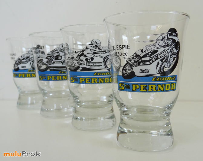 VPB1--PERNOD-Ecurie-Verres-Pub-02