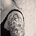 Épaule tattoo