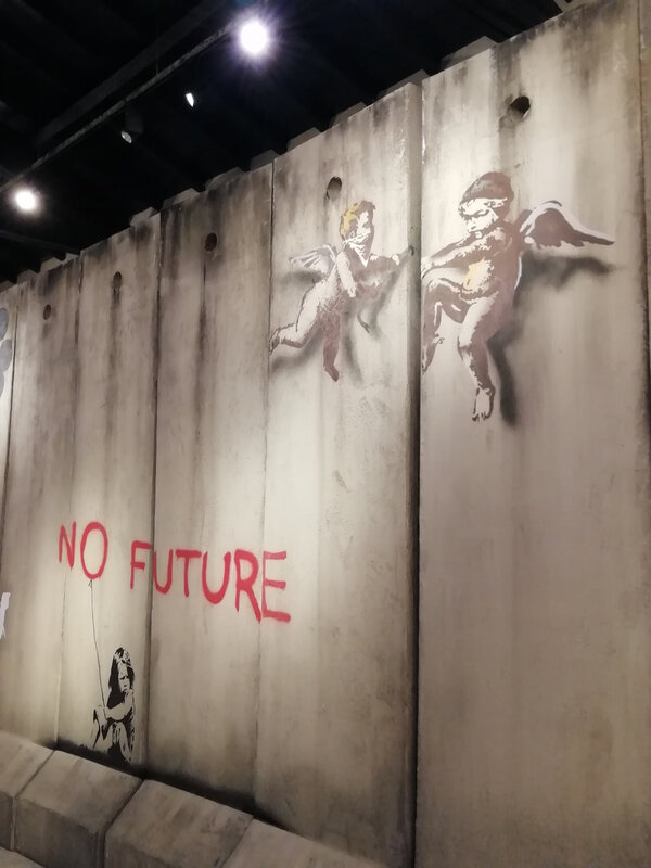 En revenant de l'expo ... Le monde selon Banksy