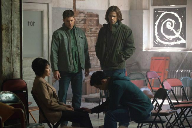 The Queen Of Nothing Français Sortie Supernatural Saison 8 J-4 - Le Journal de Cacahuète