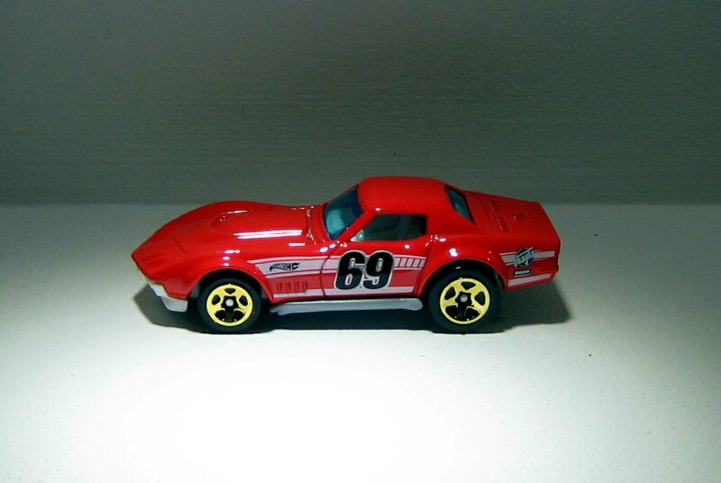Chevrolet corvette COPO de 1969 (Hotwheels 2012) 01