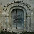 Porte d'entrée chapelle Ste Raffine 