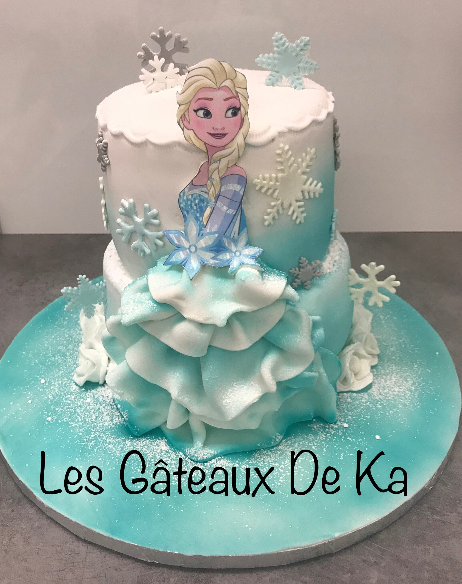 Gateau Elsa Reine des neiges frozen cake