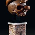 Exceptionnel mémento mori en ivoire à patine translucide ambrée, Japon, XIXe siècle.