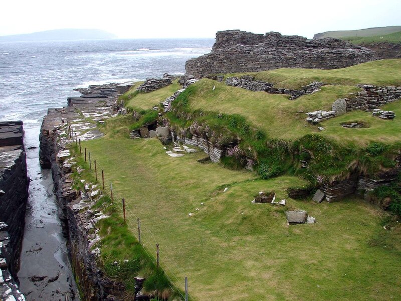 Rousay_Midhowe_broch_4