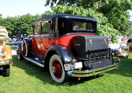 Cadillac_V8_sedan_de_1928__34_me_Internationales_Oldtimer_meeting_de_Baden_Baden__02