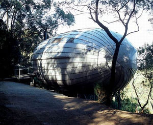 __cocoon_house_mark_munro_3506849768_4506b35a4e