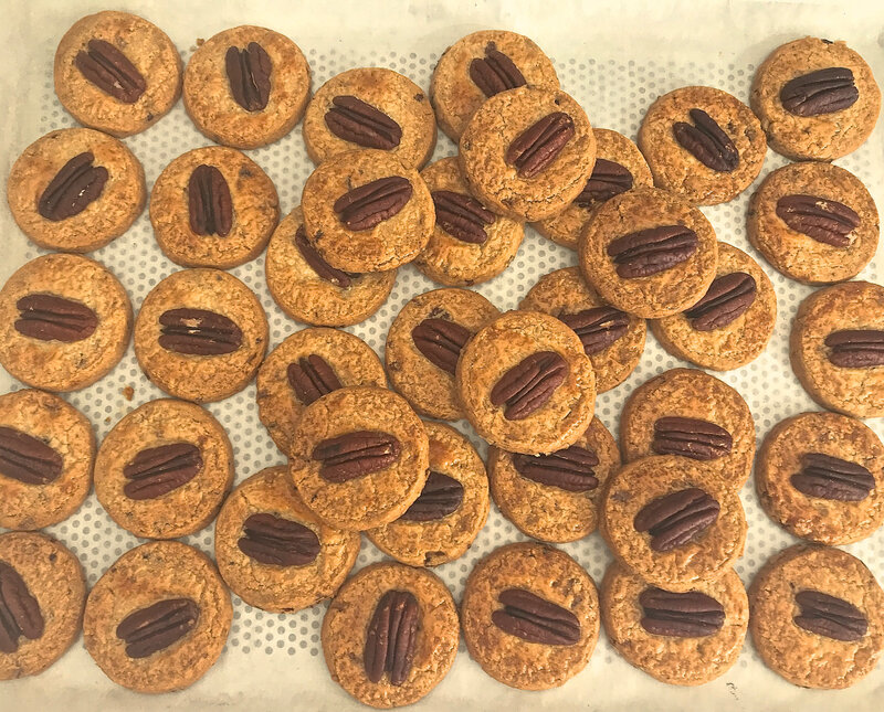 biscuits aux noix de pécan cuits