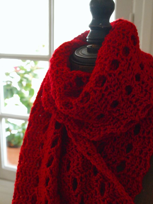 RED SCARF CHANTAL SABATIER