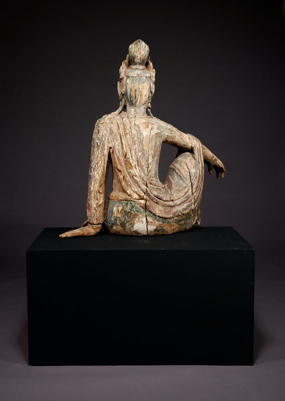 2022_NYR_20594_0767_002(a_polychrome_wood_seated_figure_of_the_water-moon_guanyin_qing_dynasty050059)