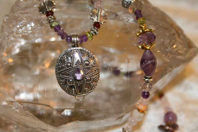 5jardin_secret_amethyste