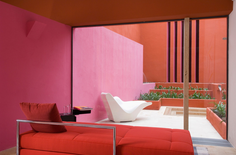 00-story-image-pantone-color-of-the-year-2019-living-coral