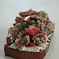 Tartine au fromage et frais et a la sardine