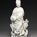 A dehua figure of a seated guanyin, qing dynasty, 18th century