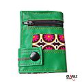 Porte carte / porte monnaie zip ACHILLE original pop vert fleur rose marron ﻿pour homme et femmeAccessoire pratique à glisser partout.ranges cartesporte monnaie zippé - fermeture à glissiere 12 cmCouleur :vert, fuschia rose, marron, blanc, matière : c
