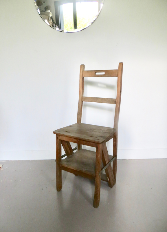 Chaise escabeau libraire