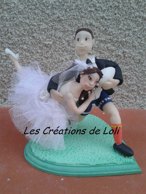 Figurine A Gateau De Mariage Personnalise La Porcelaine Froide De Loli