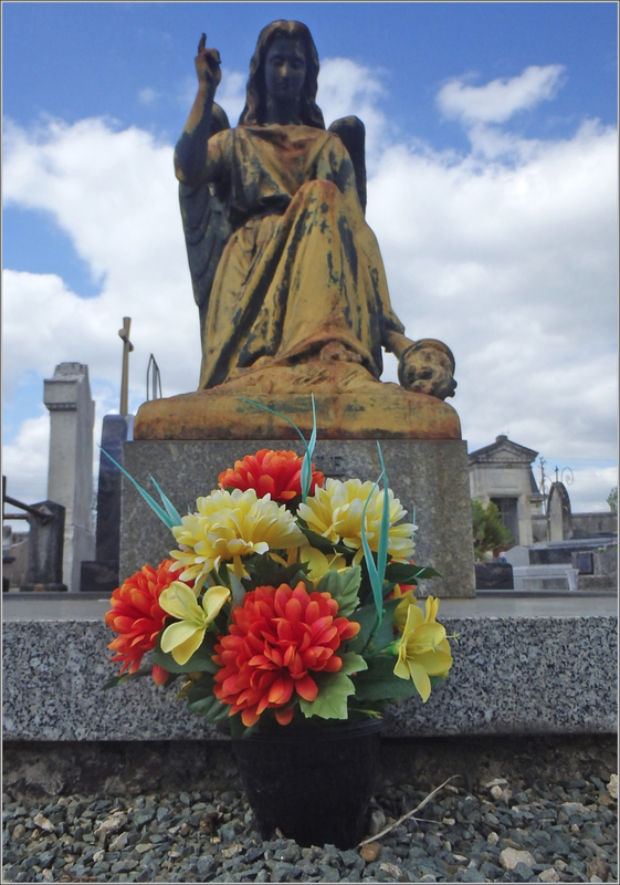 cimetière Niort ange fleurs 042016