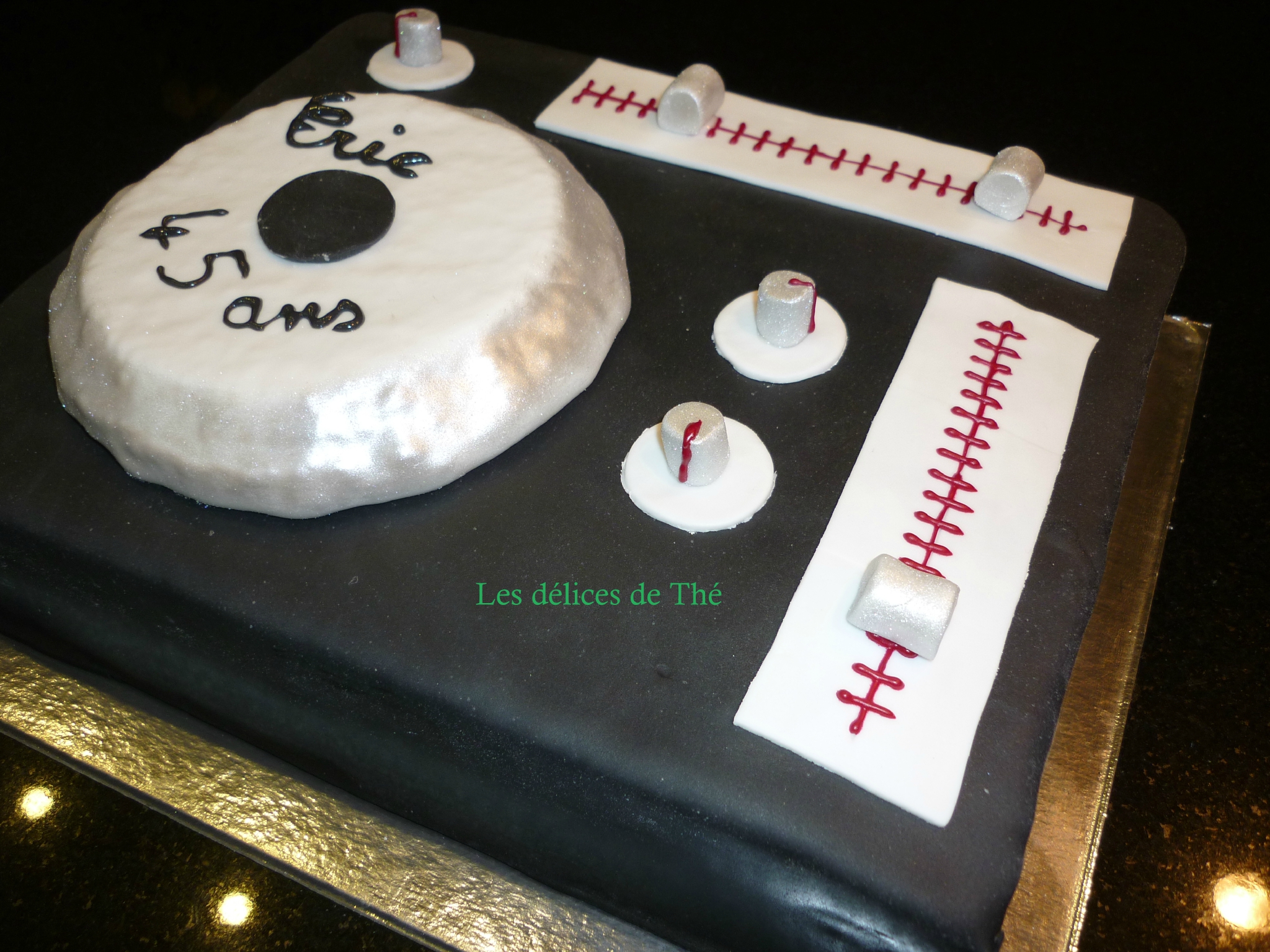 Gateau Anniversaire Dj Les Delices De The