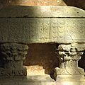 sarcophage au chrisme lumineux