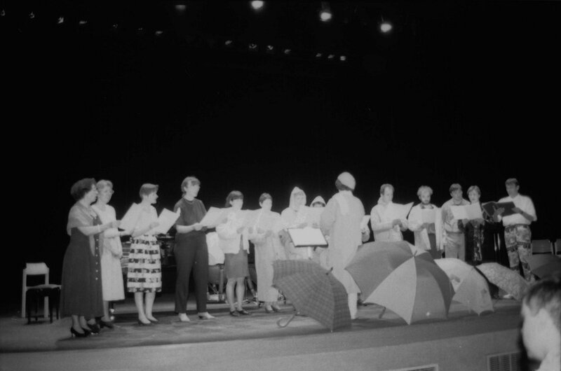 N 1994 05 10