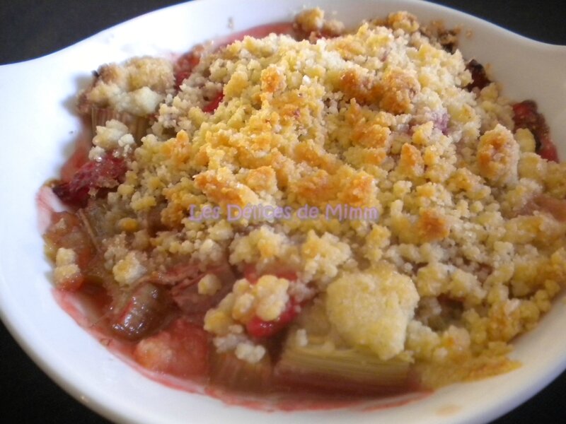 Crumble fraises et rhubarbe 2