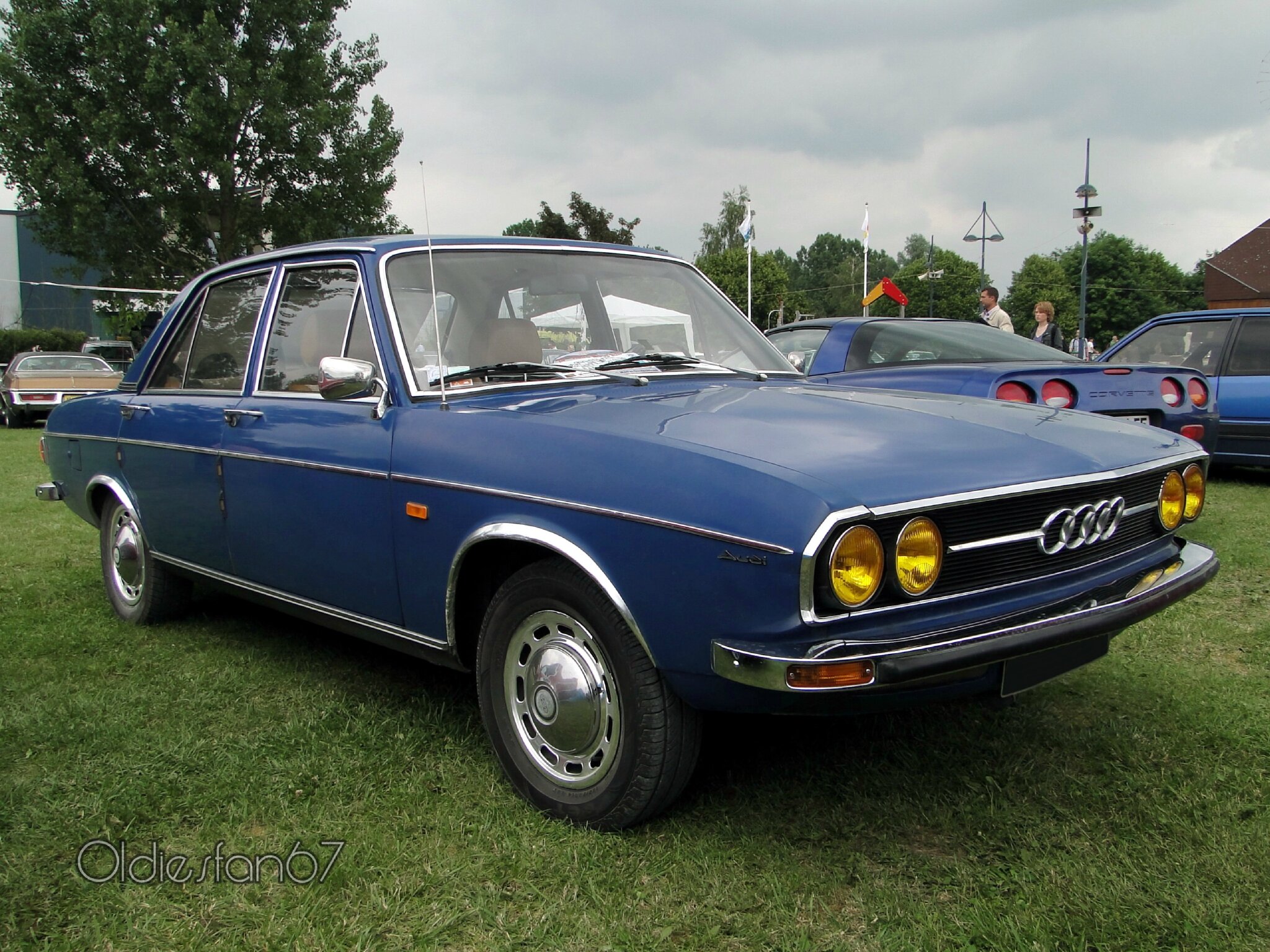 Audi 100 LS berline 4 portes 1968-1975 - Oldiesfan67 "Mon ...