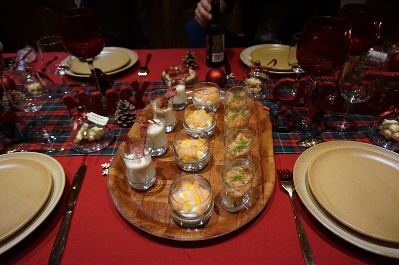 Noël 2016 en Ecosse... Martine met la table