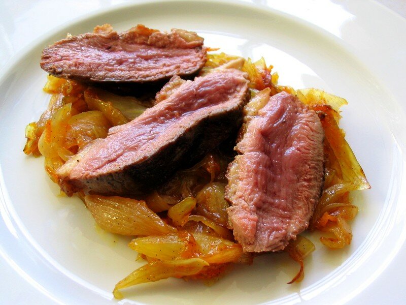 Magret de canard avec échalotes de Tradition confites à l'orange La